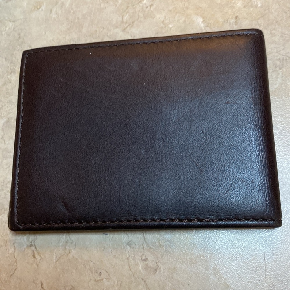 Coach, Michael Kors, and Marc Jacob Card and ID holder - Picture 6 of 12